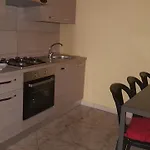 Azul Castriota Apartment *